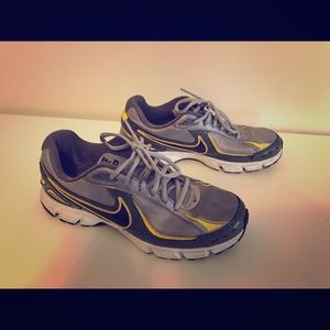 Gym shoes grey size 10